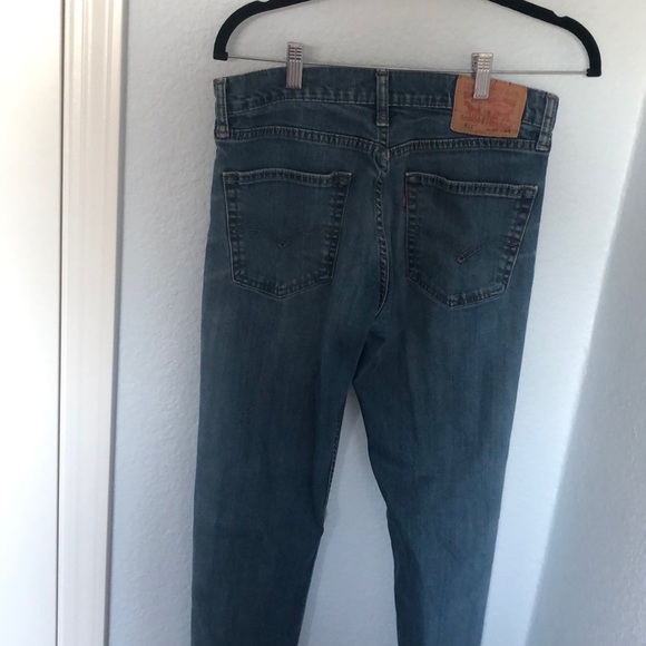Levi Jeans - Picture 3 of 3
